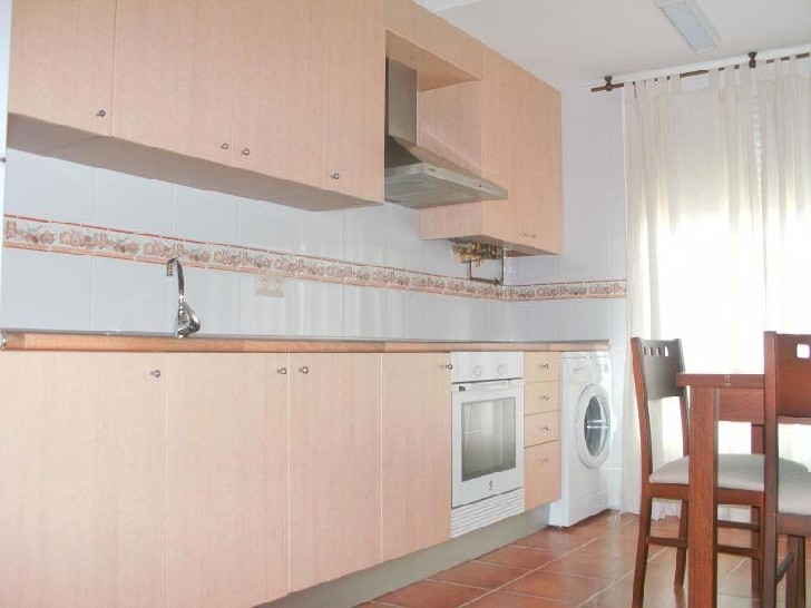 B_1070 -  Apartamento en  Brin