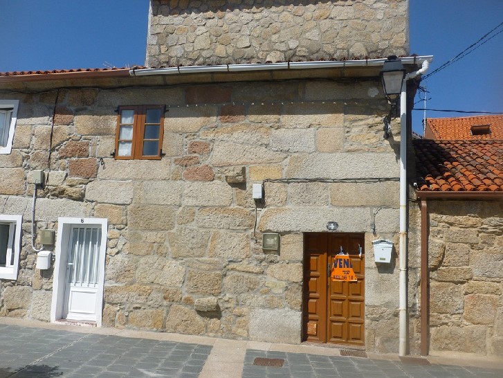 V_714 -  Casa en  VILANOVA DE AROUSA